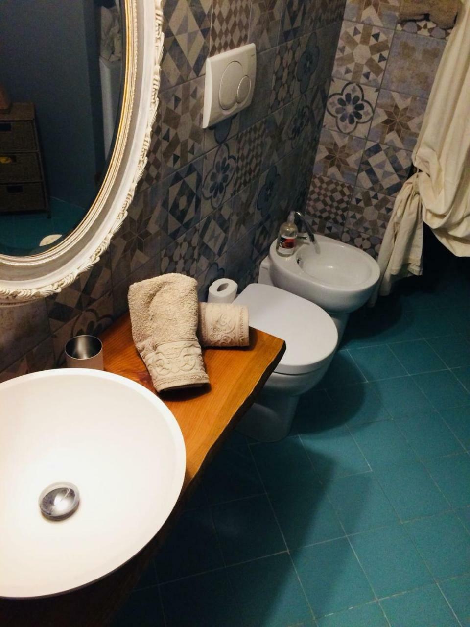 Easy Room コッレ・ヴァル・デルザ エクステリア 写真